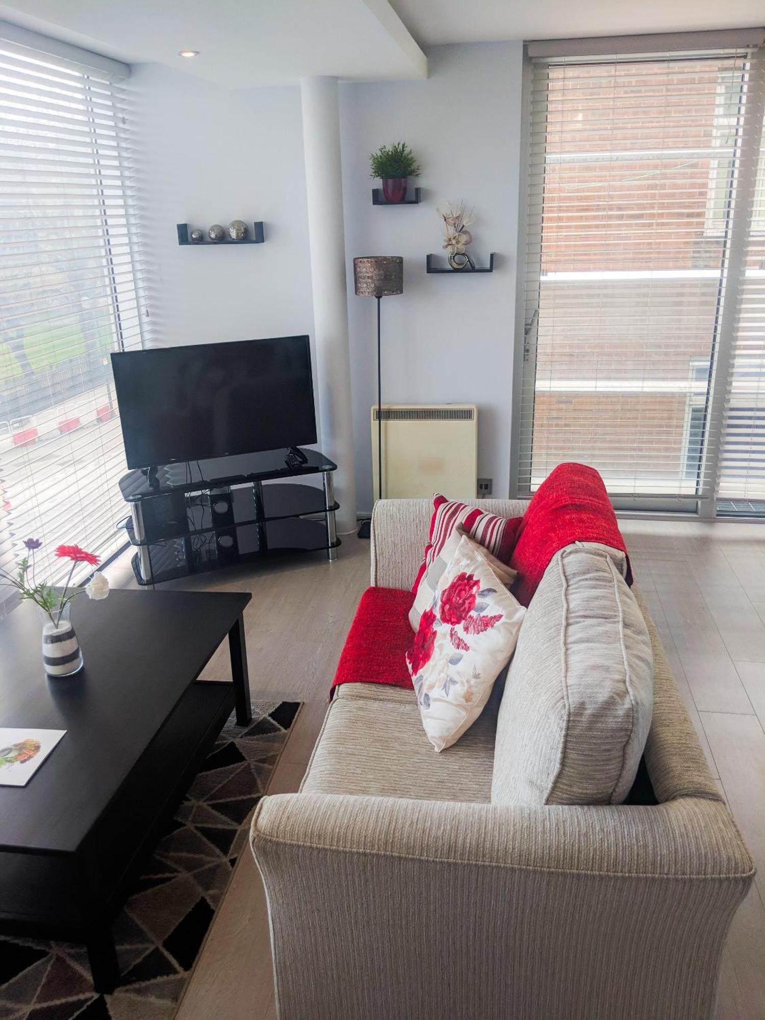 Lt Grove Apartment - Stratford ロンドン エクステリア 写真